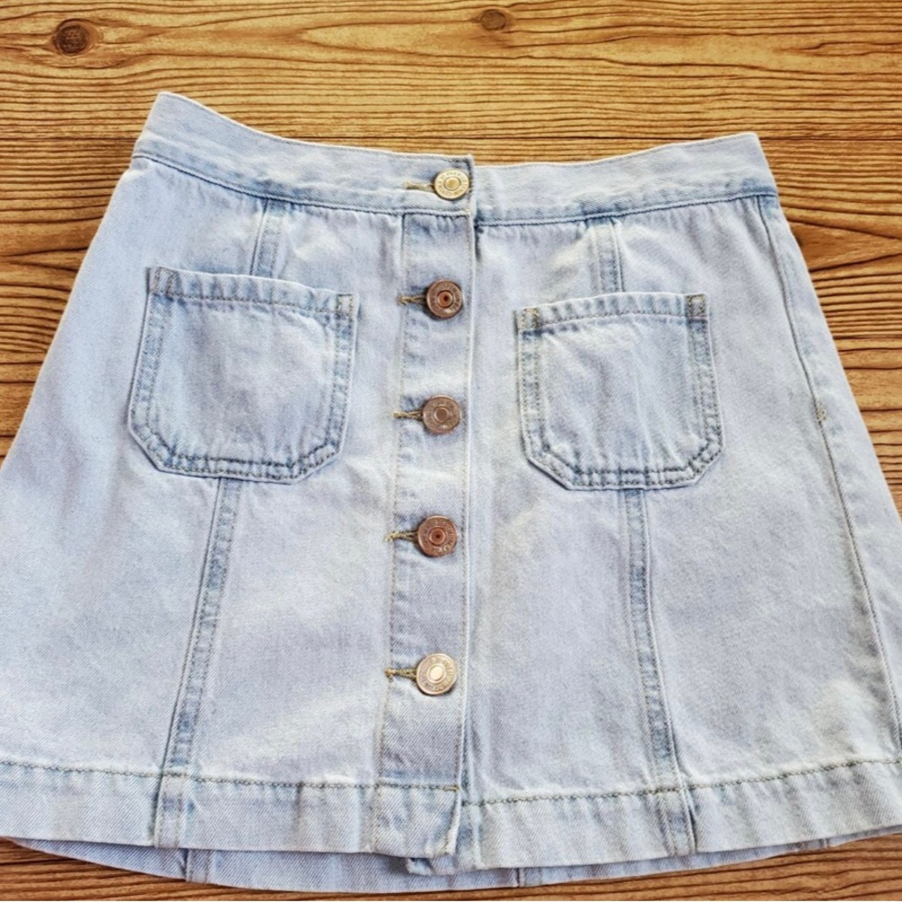 Forever 21 denim skirt